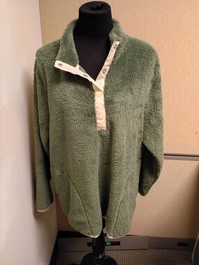 C13 NWT Terra Sky Women's Green Faux Shearling Sweatshirt Size 2XL